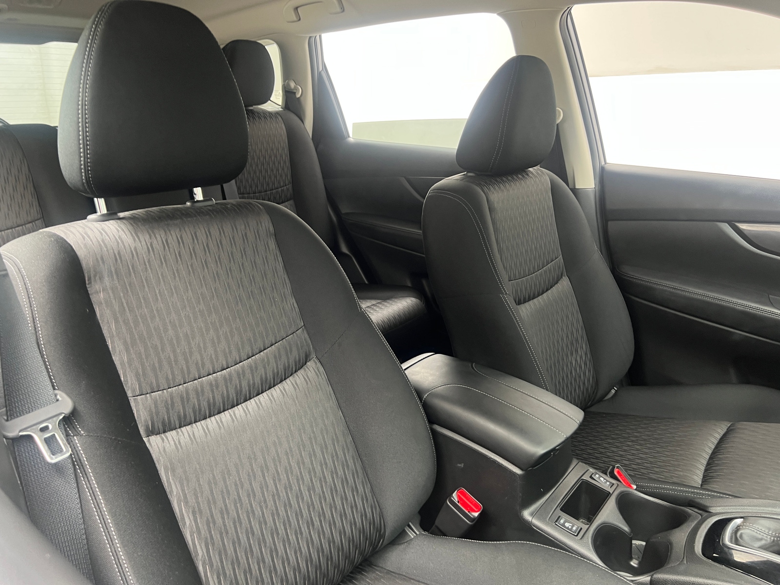 Thumbnail: 2020 Nissan Rogue - 2