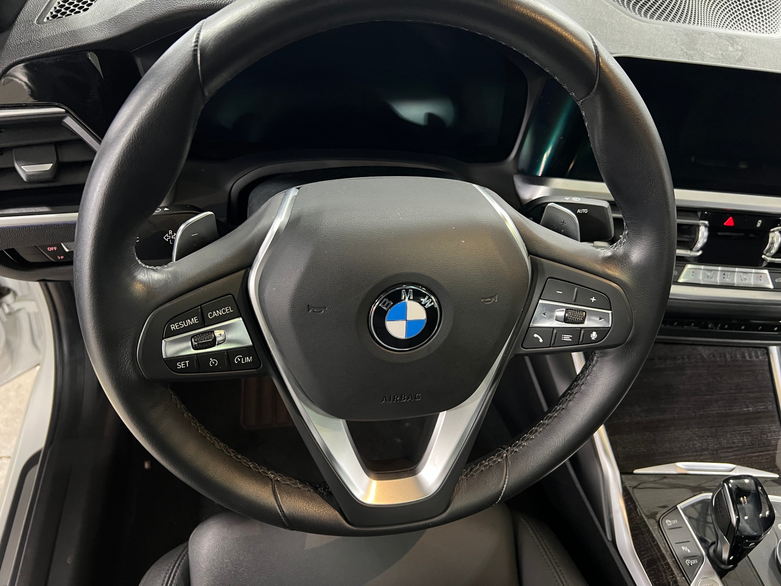 Thumbnail: 2019 BMW 3 Series - 4