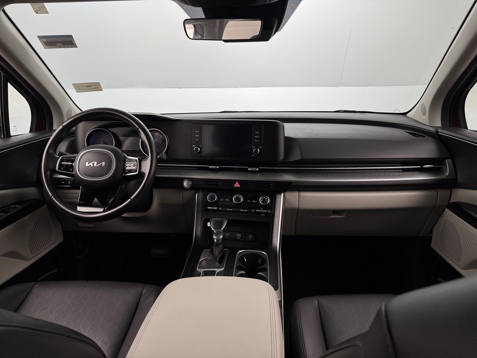 Thumbnail: 2024 Kia Carnival - 2