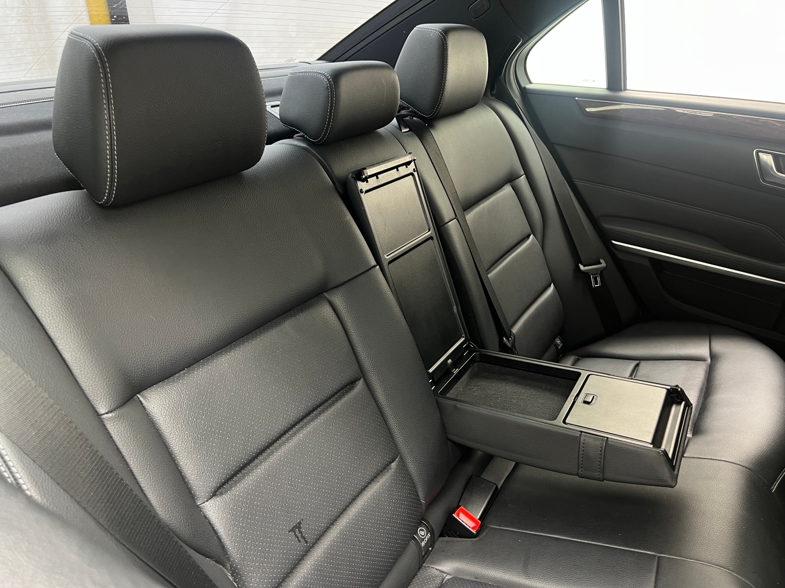 Thumbnail: 2016 Mercedes-Benz E-Class - 5