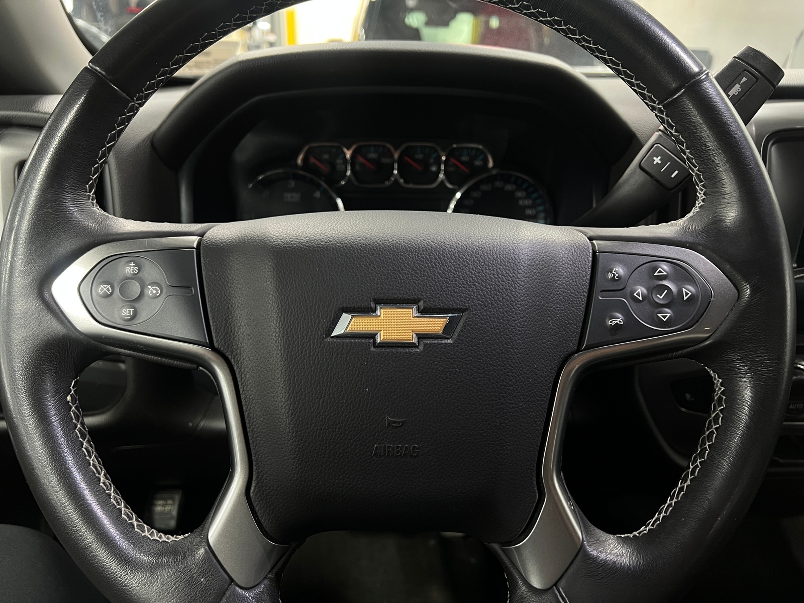 Thumbnail: 2018 Chevrolet Silverado 1500 - 5