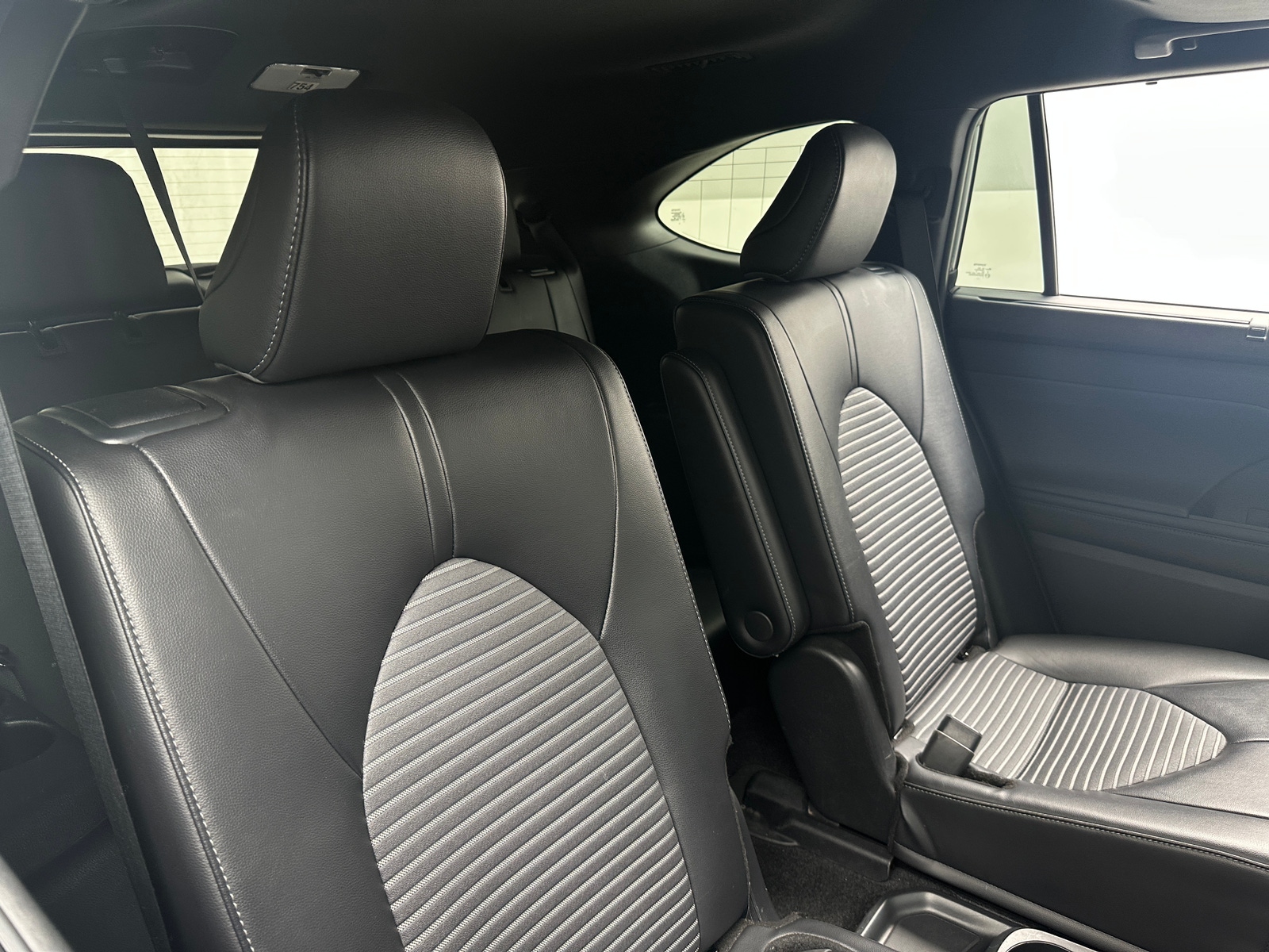 Thumbnail: 2024 Toyota Highlander - 5