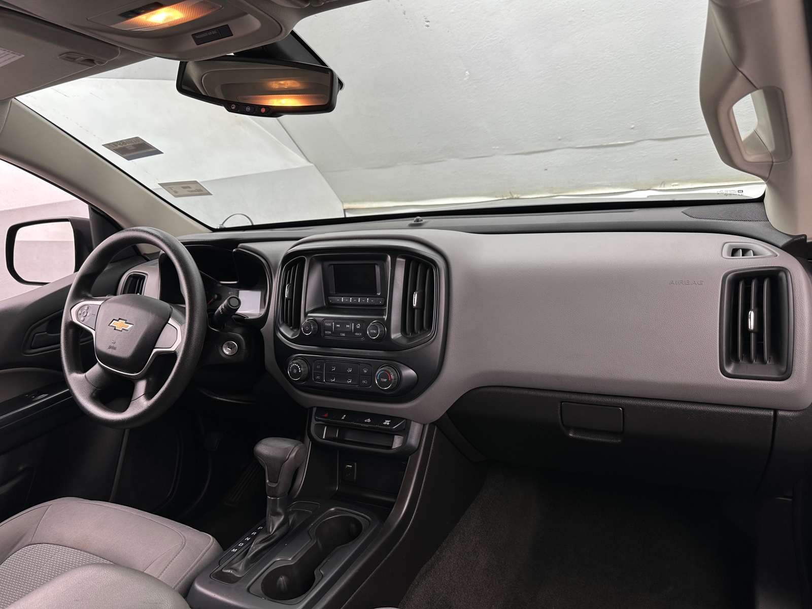 Thumbnail: 2016 Chevrolet Colorado - 3