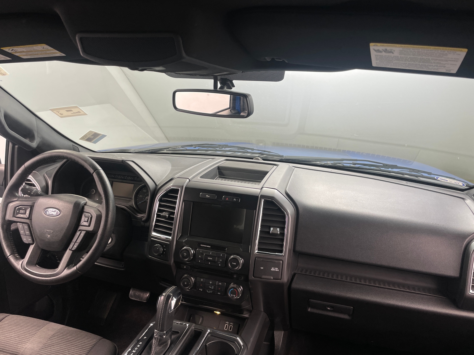 Thumbnail: 2016 Ford Econoline - 3