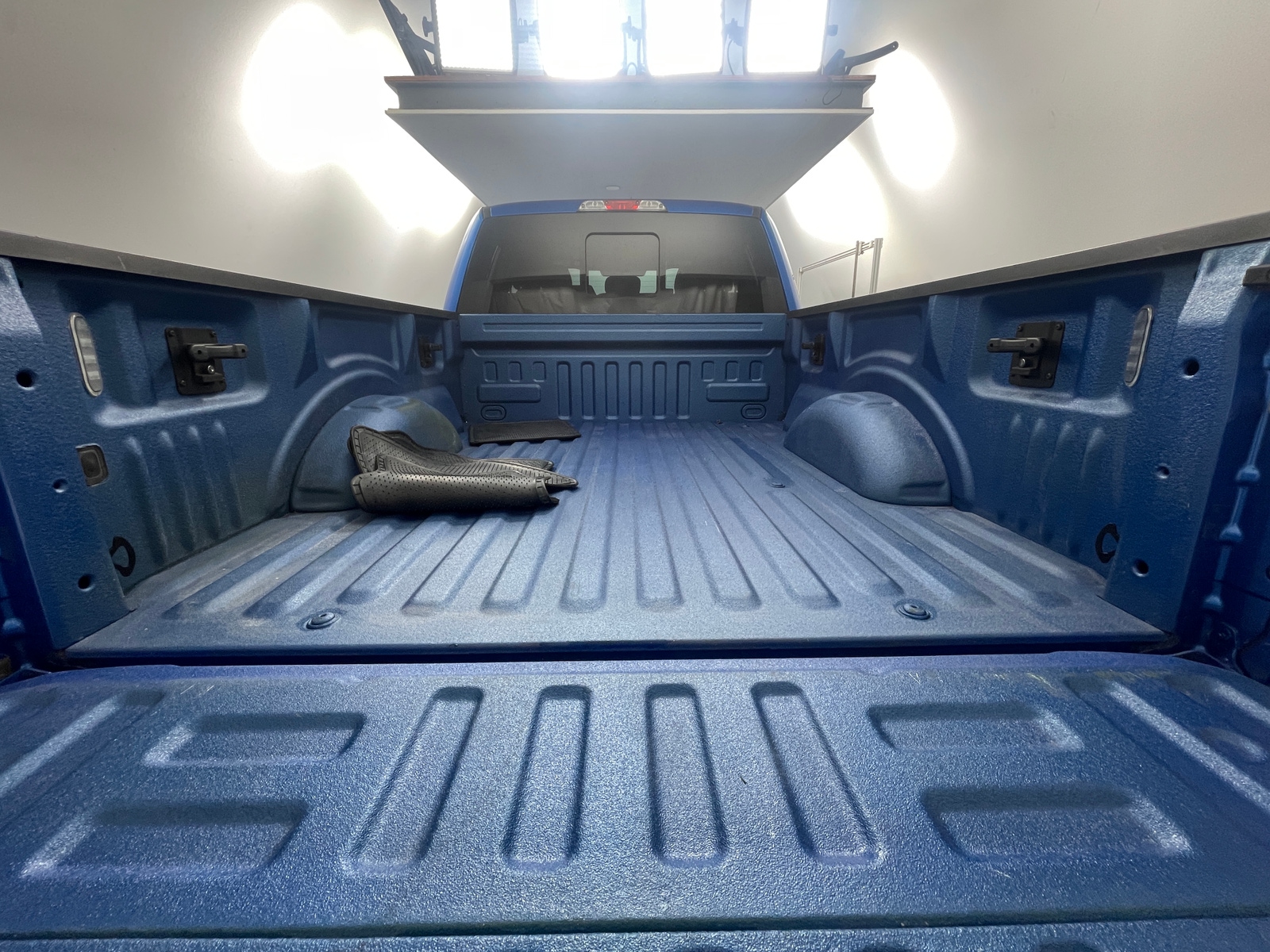 Thumbnail: 2016 Ford Econoline - 7