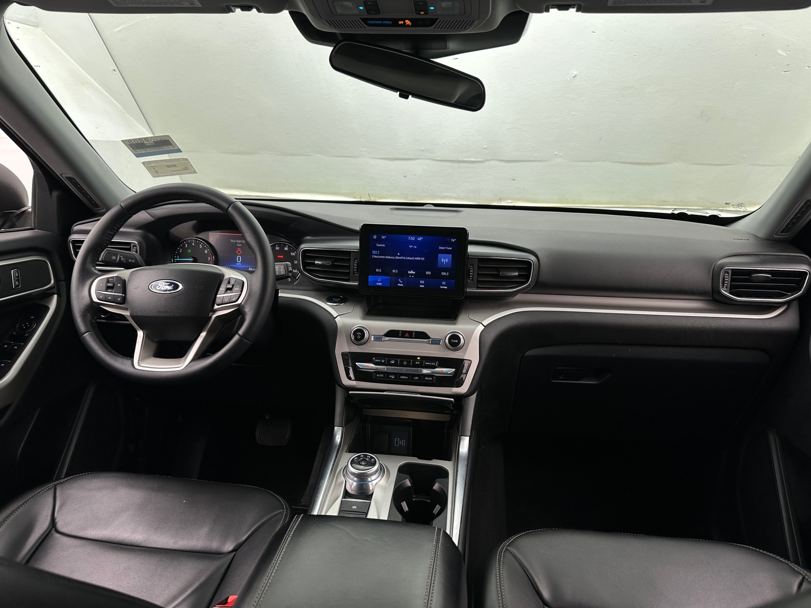 Thumbnail: 2023 Ford Explorer - 2