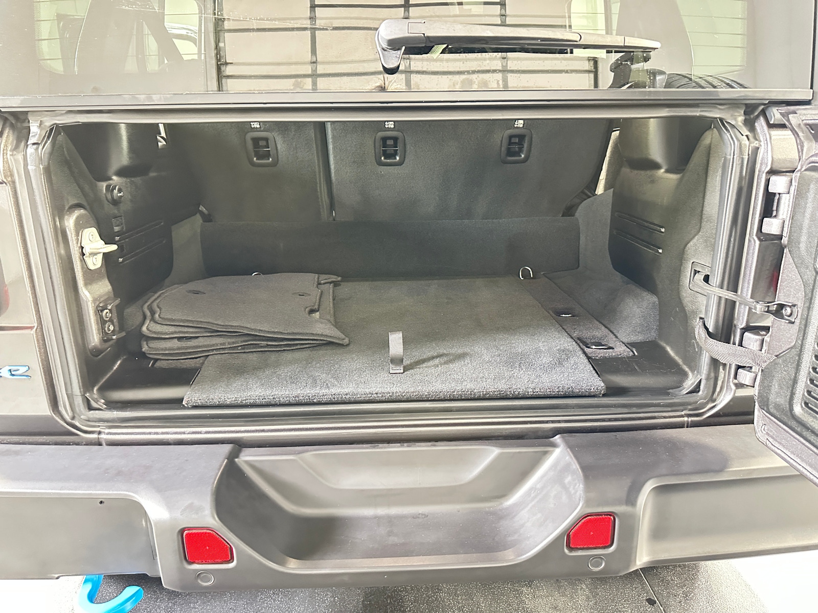 Thumbnail: 2024 Jeep Wrangler - 7