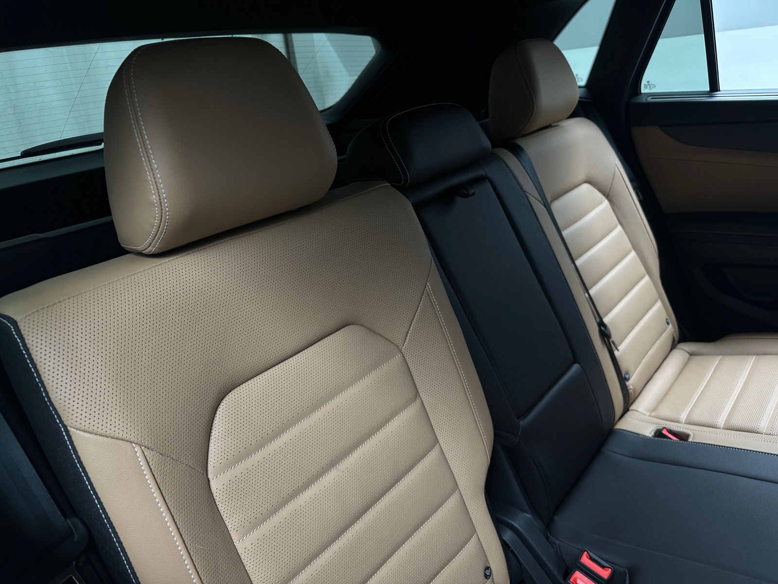 Thumbnail: 2025 Volkswagen Atlas - 5