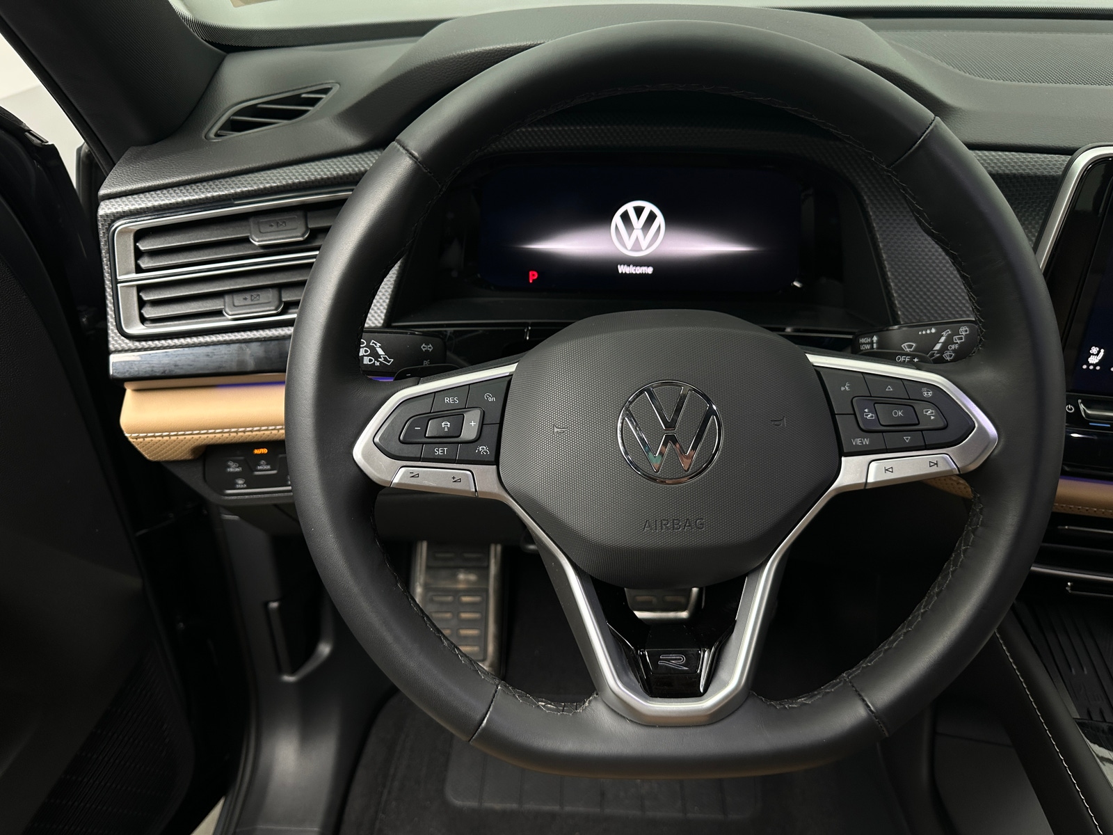 Thumbnail: 2025 Volkswagen Atlas - 4