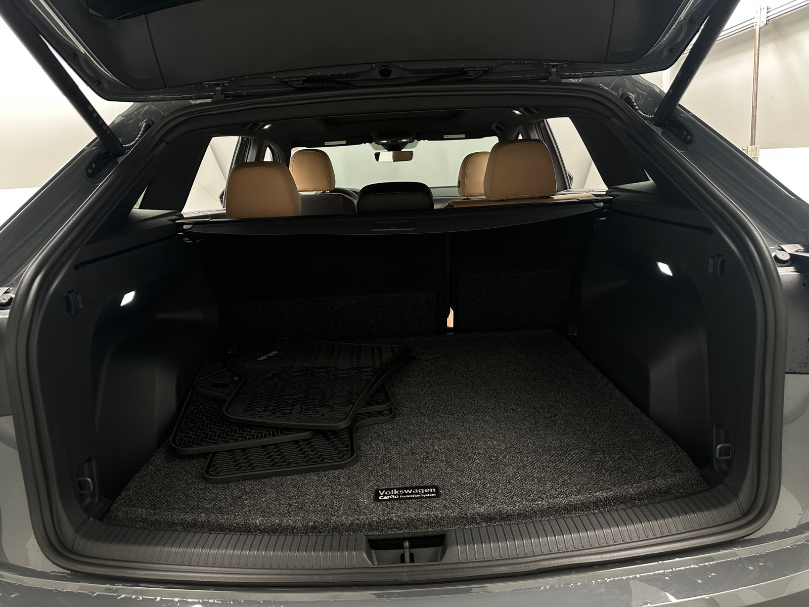 Thumbnail: 2025 Volkswagen Atlas - 6