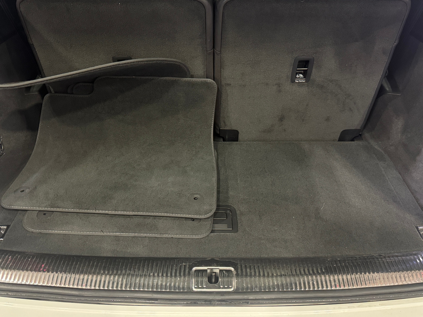 Thumbnail: 2019 Audi Q7 - 6