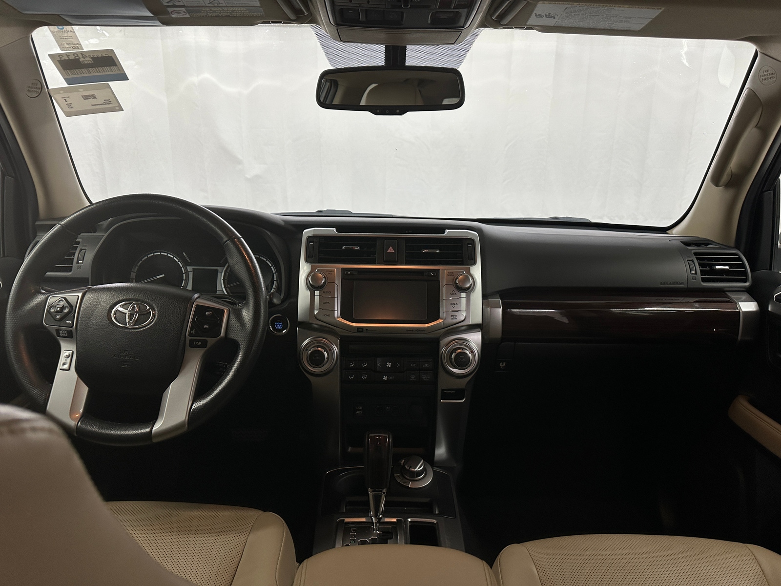 Thumbnail: 2017 Toyota 4Runner - 3