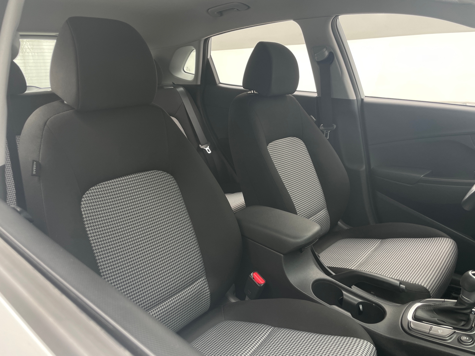 Thumbnail: 2020 Hyundai Kona - 2