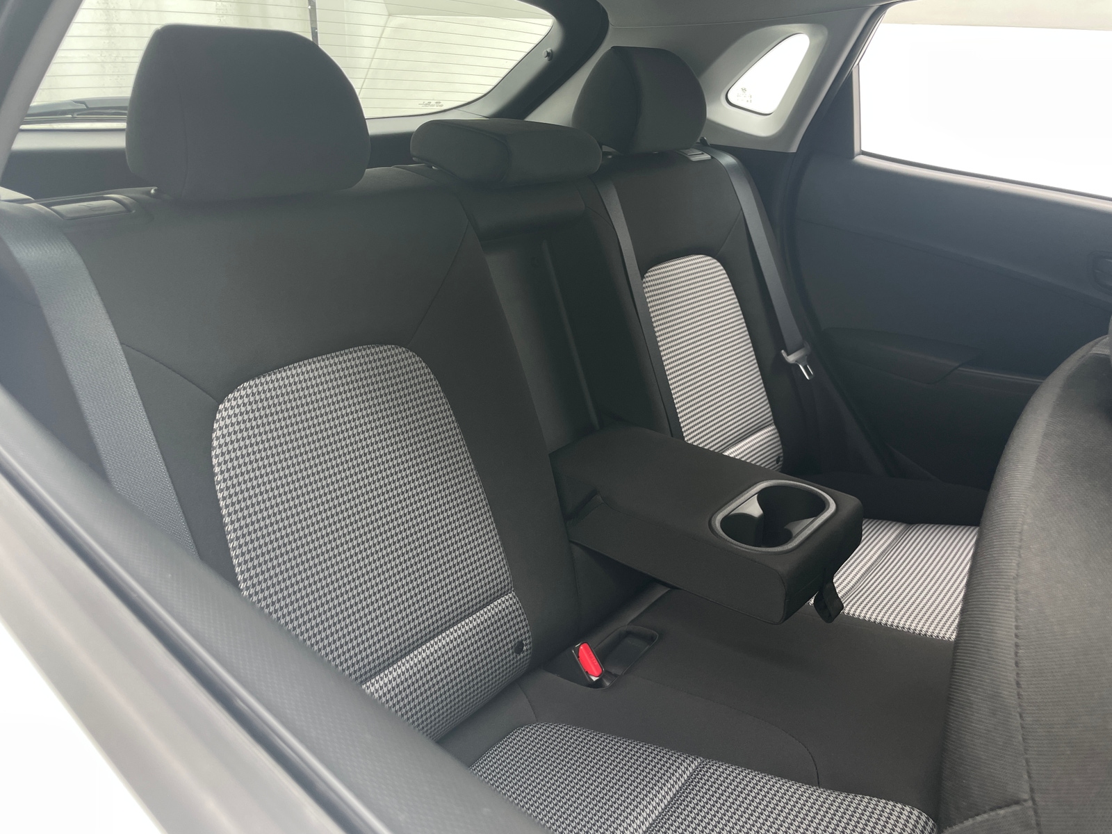 Thumbnail: 2020 Hyundai Kona - 6