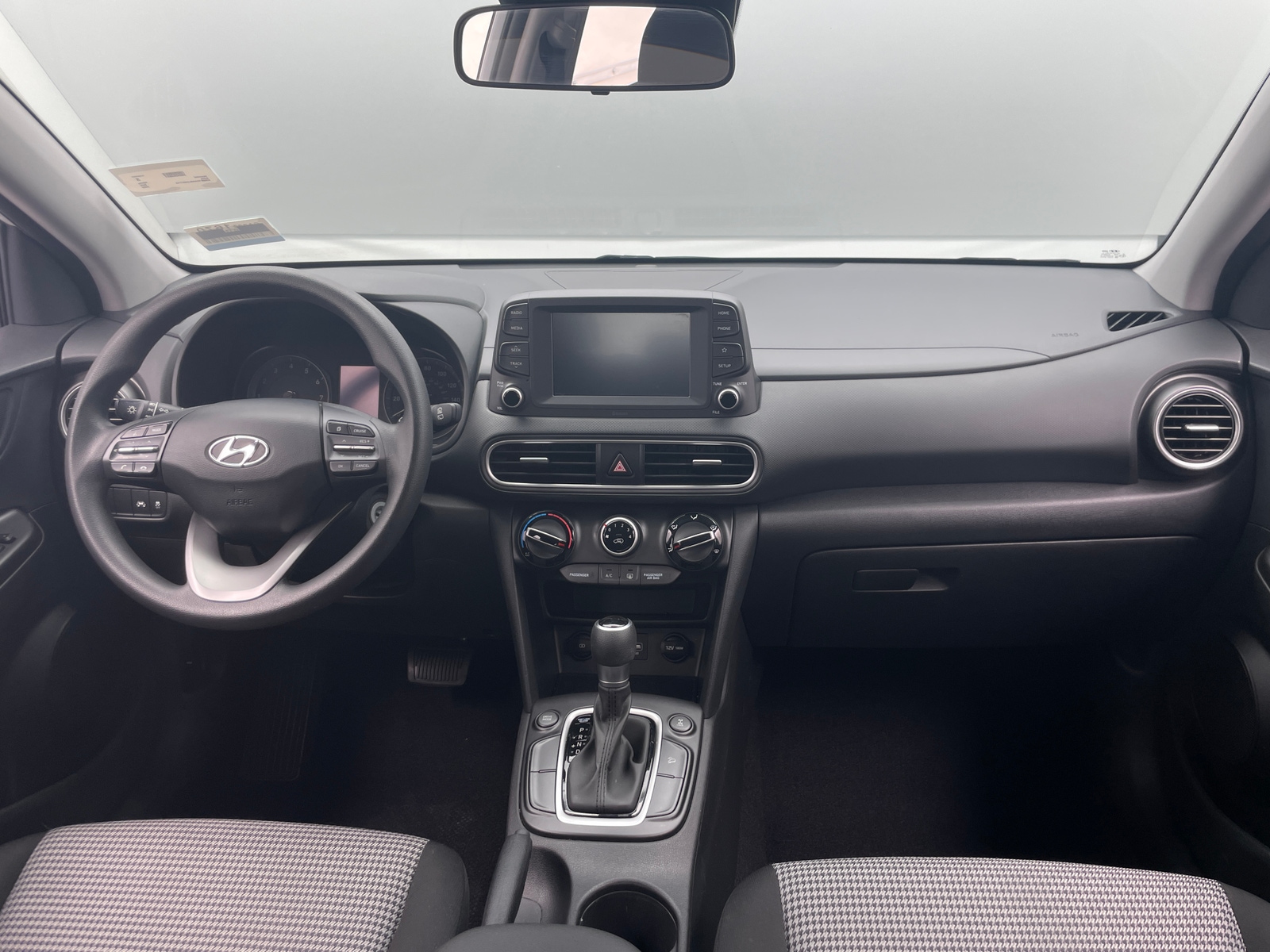 Thumbnail: 2020 Hyundai Kona - 3