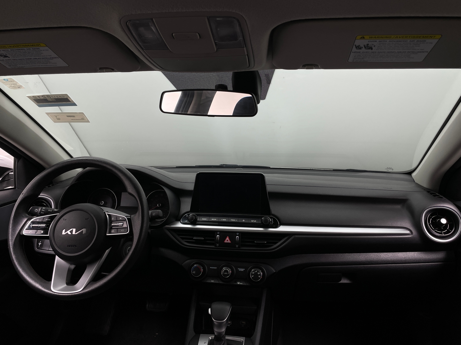 Thumbnail: 2024 Kia Forte - 3