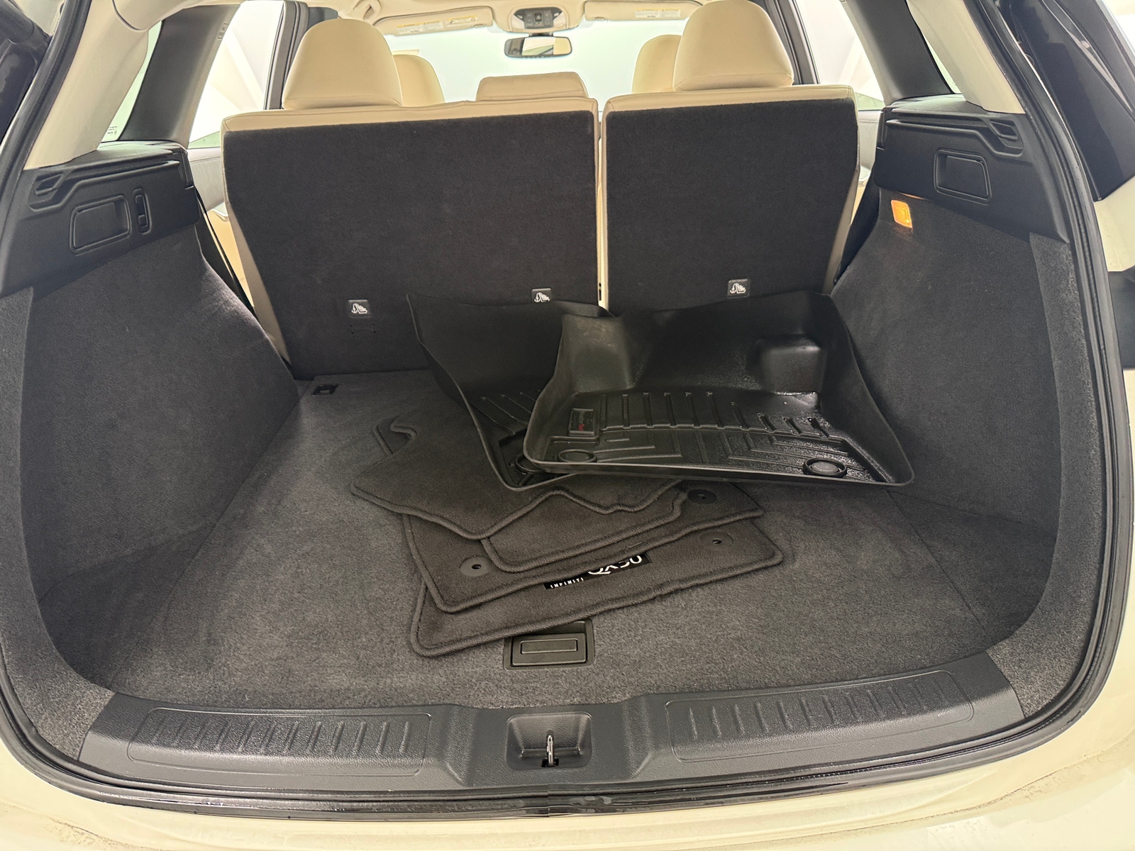 Thumbnail: 2021 INFINITI QX50 - 6