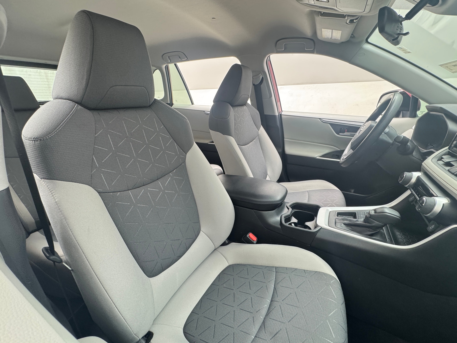 Thumbnail: 2021 Toyota RAV4 - 2