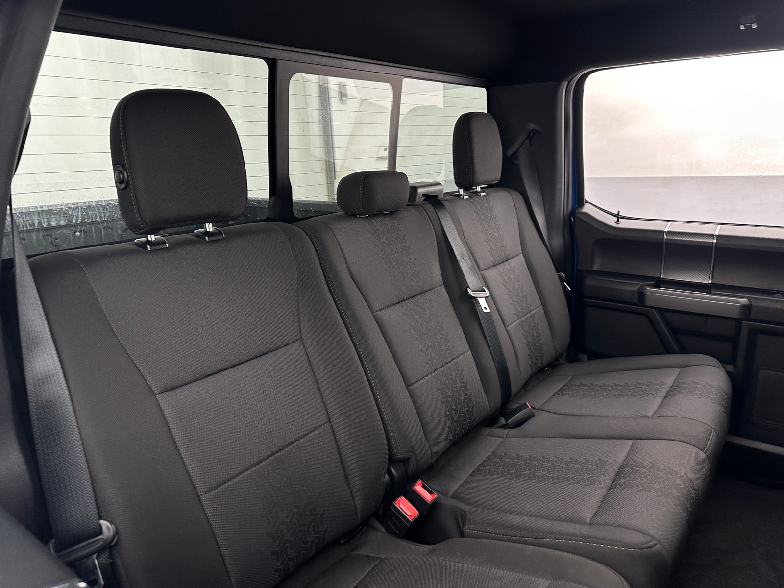 Thumbnail: 2019 Ford Econoline - 6