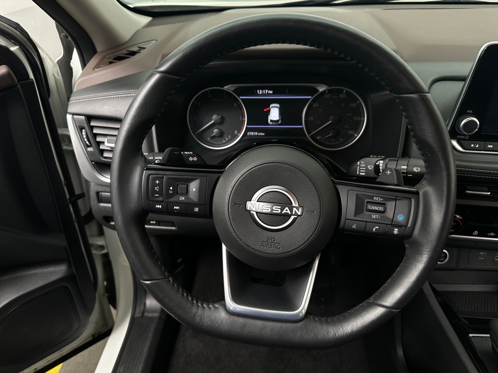 Thumbnail: 2023 Nissan Rogue - 4