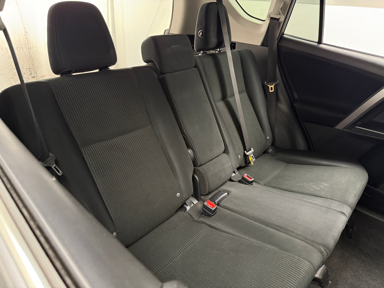 Thumbnail: 2016 Toyota RAV4 - 6