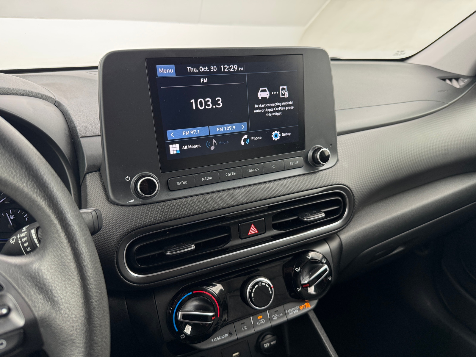 Thumbnail: 2023 Hyundai Kona - 4