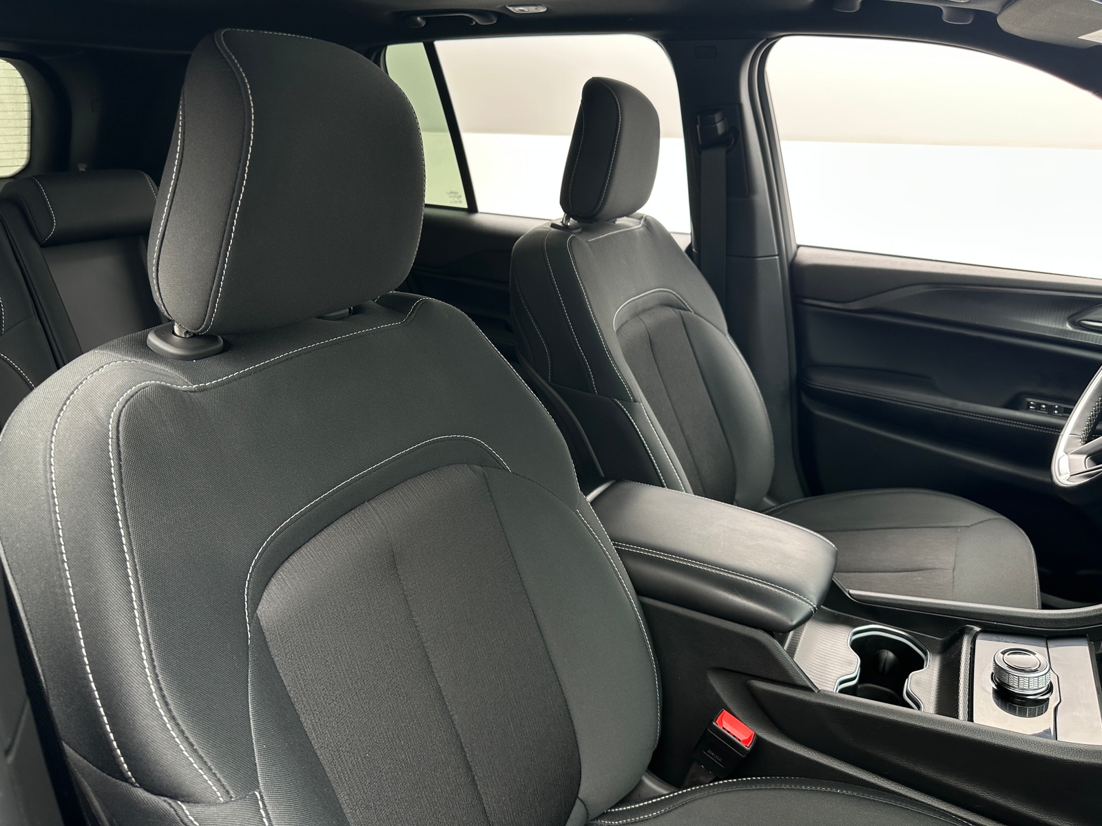 Thumbnail: 2024 Jeep Grand Cherokee - 2