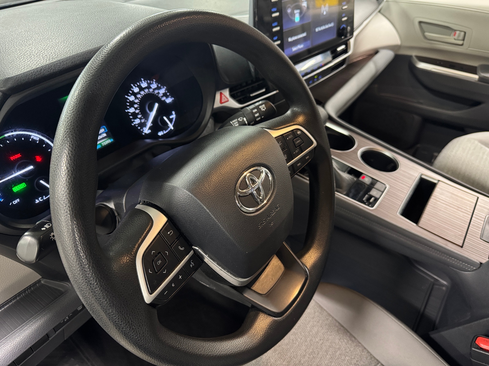 Thumbnail: 2021 Toyota Sienna - 5