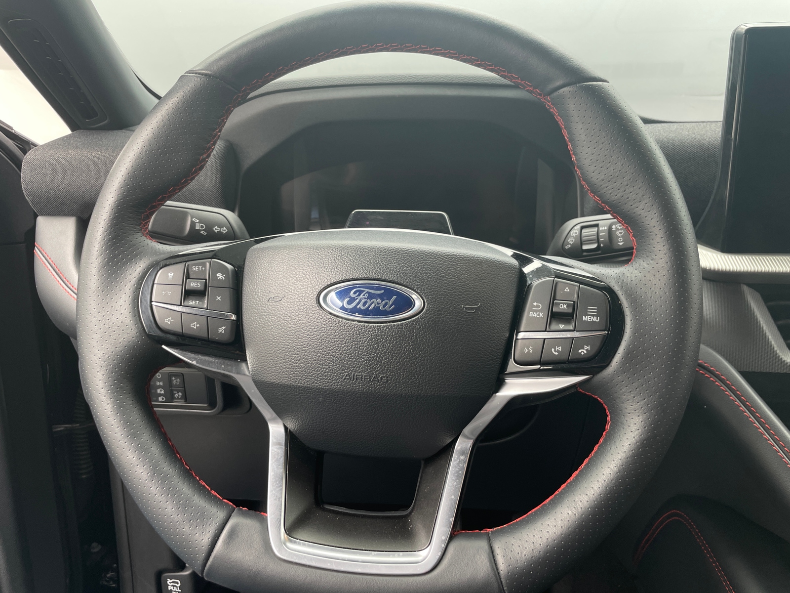 Thumbnail: 2025 Ford Explorer - 4