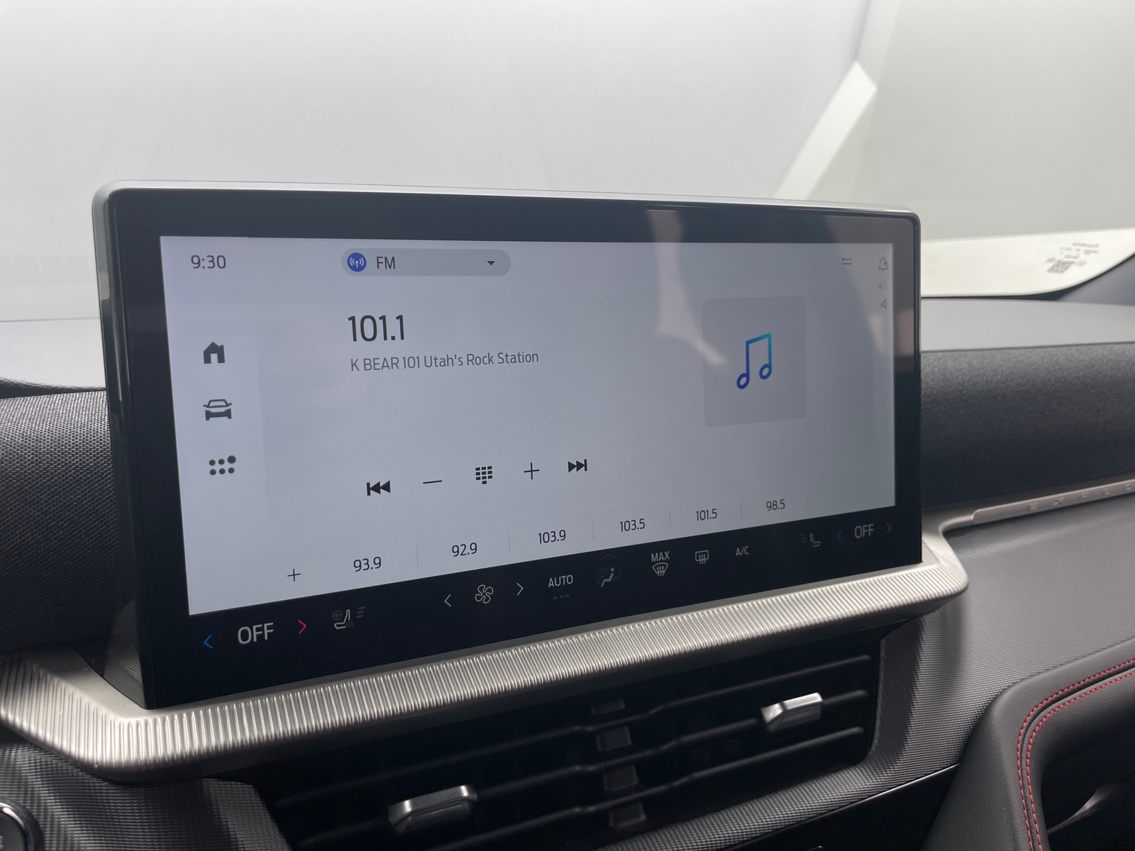 Thumbnail: 2025 Ford Explorer - 3