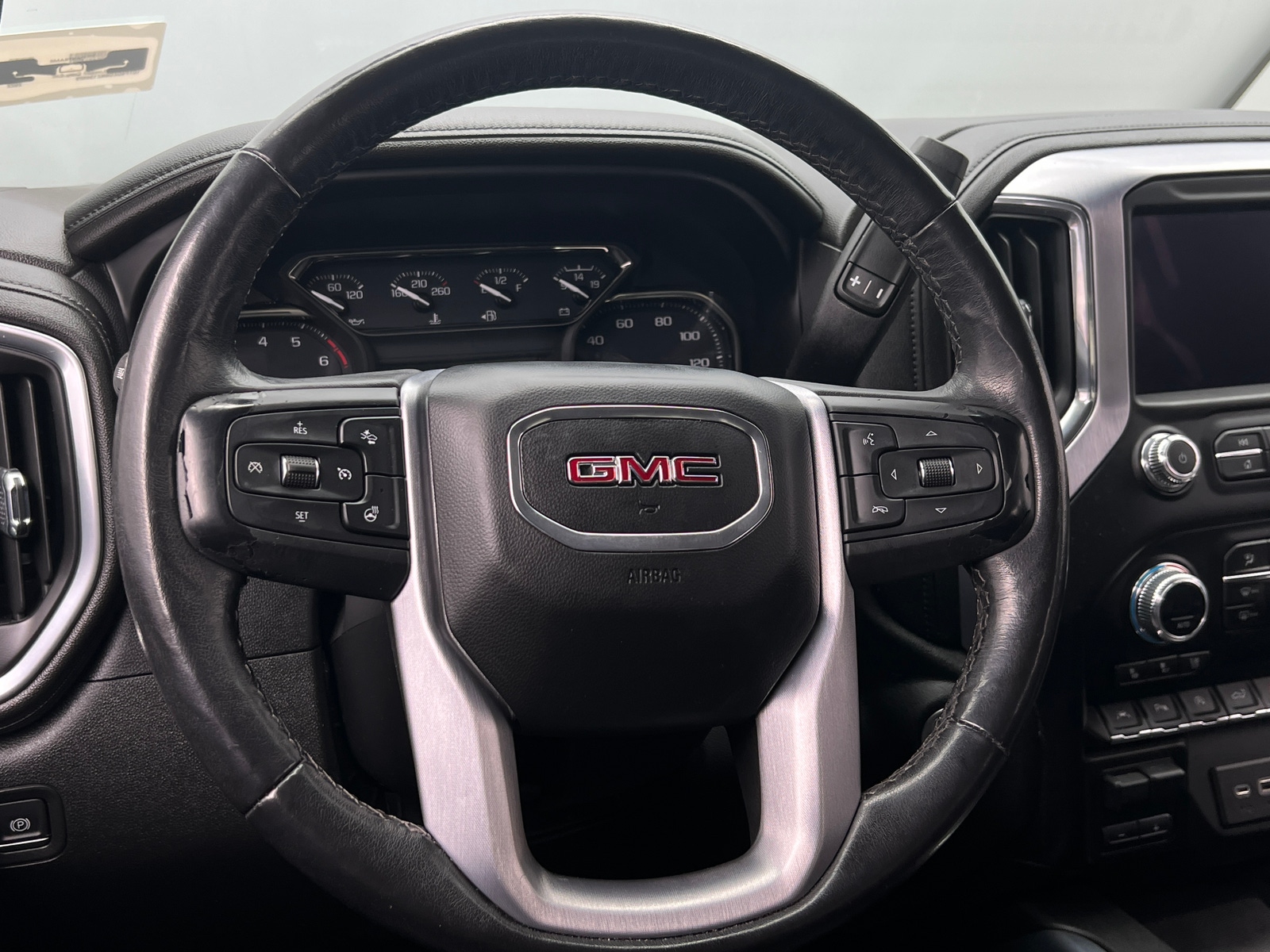 Thumbnail: 2022 GMC Sierra 1500 - 4