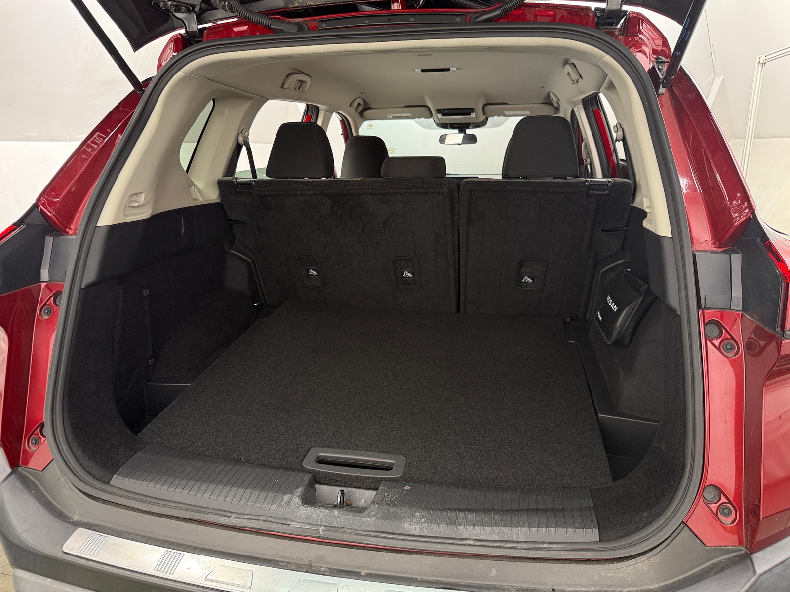 Thumbnail: 2023 Nissan Rogue - 7