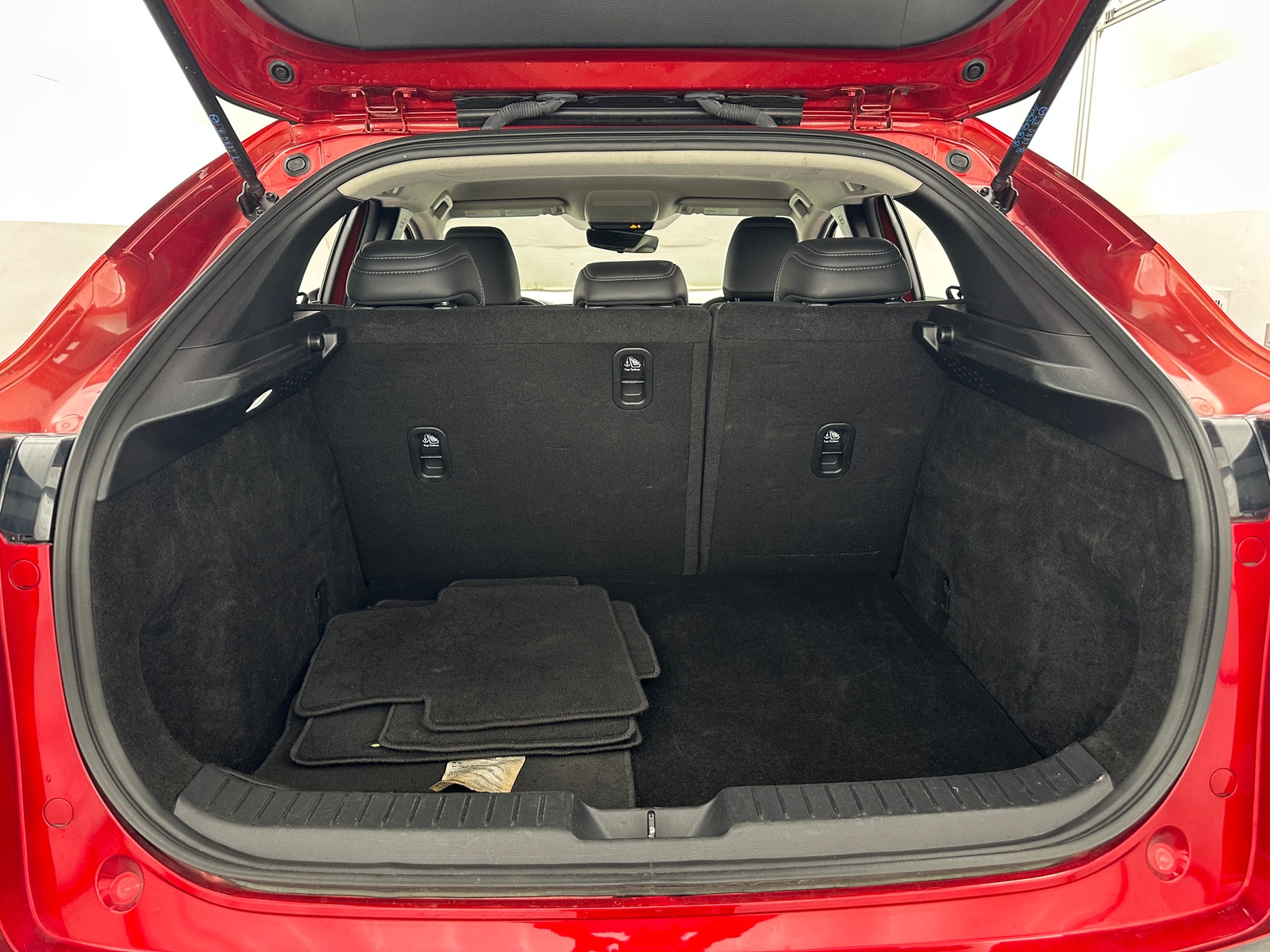 Thumbnail: 2024 Mazda CX-30 - 6