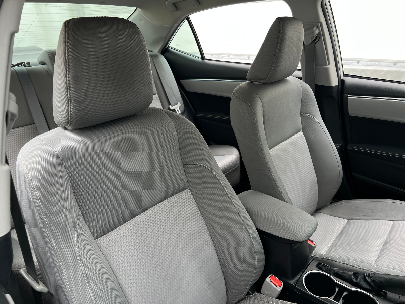 Thumbnail: 2015 Toyota Corolla - 2