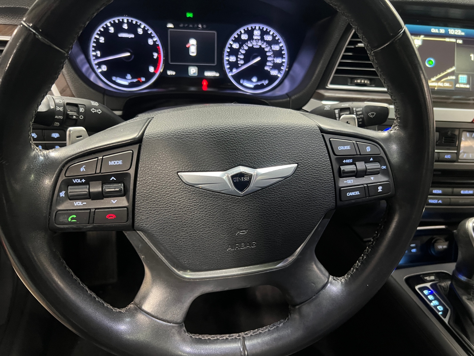 Thumbnail: 2015 Hyundai Genesis - 4