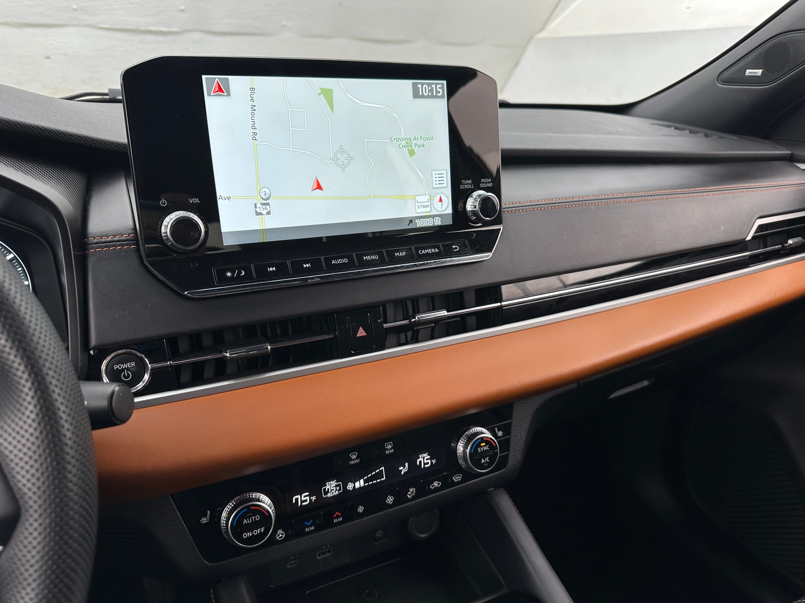 Thumbnail: 2023 Mitsubishi Outlander - 3