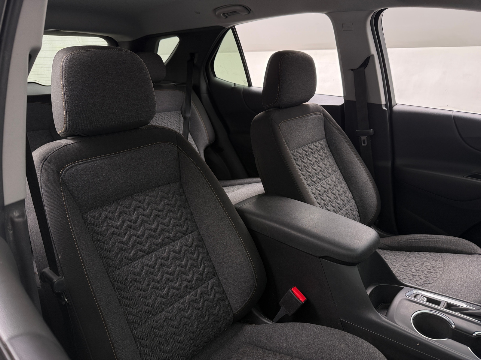 Thumbnail: 2023 Chevrolet Equinox - 2