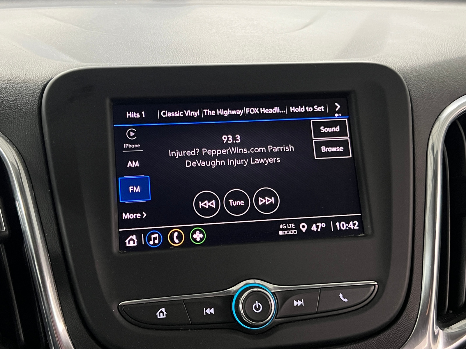 Thumbnail: 2023 Chevrolet Equinox - 4