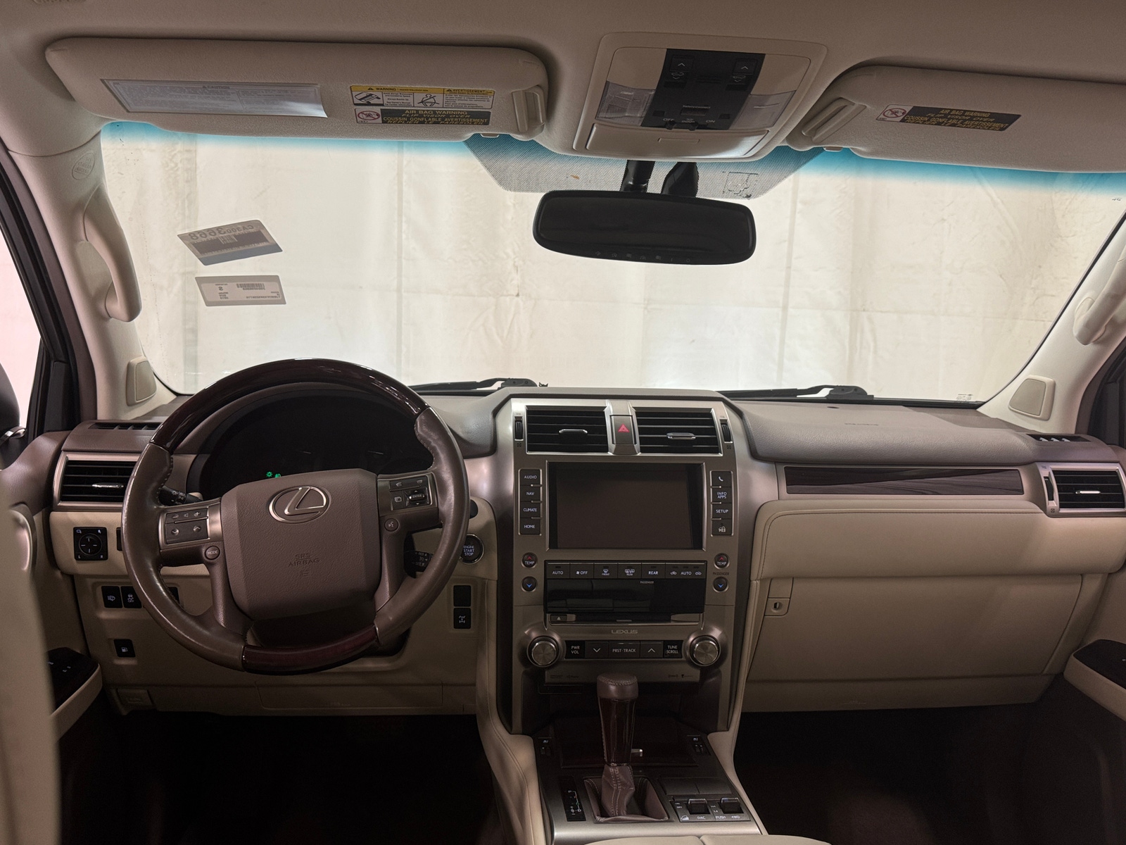 Thumbnail: 2019 Lexus GX - 2