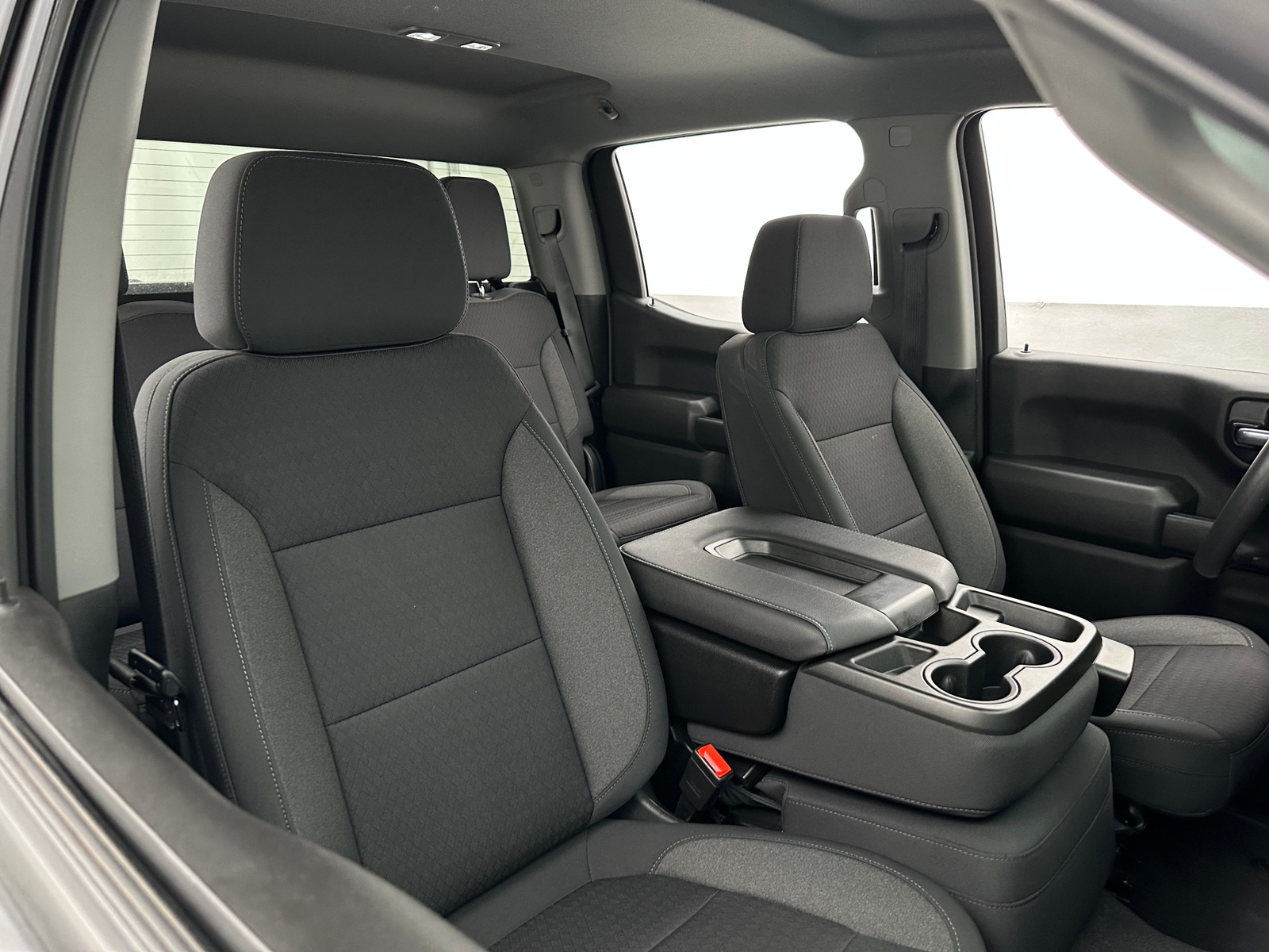 Thumbnail: 2022 Chevrolet Silverado 1500 - 2