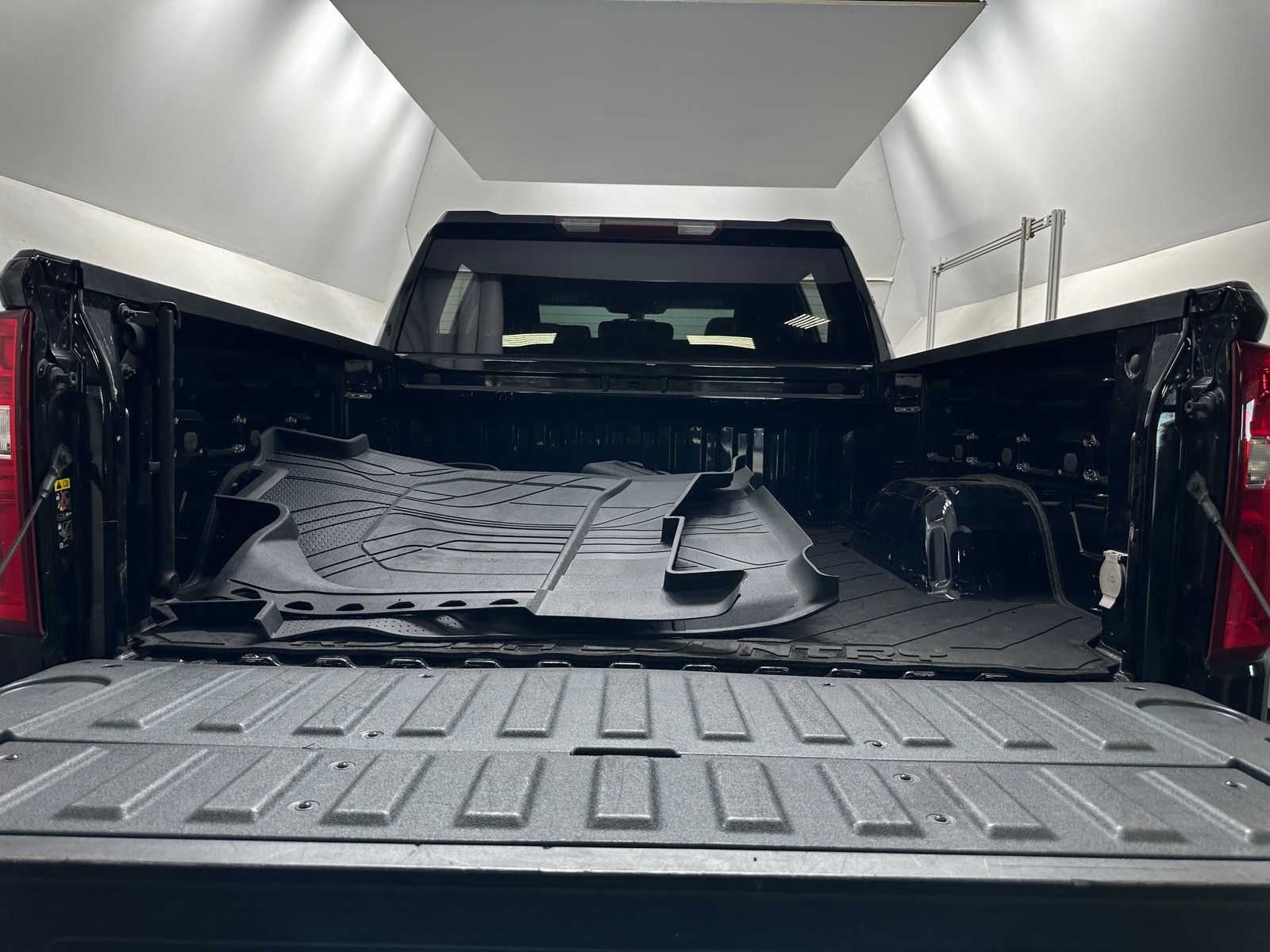 Thumbnail: 2022 Chevrolet Silverado 1500 - 7