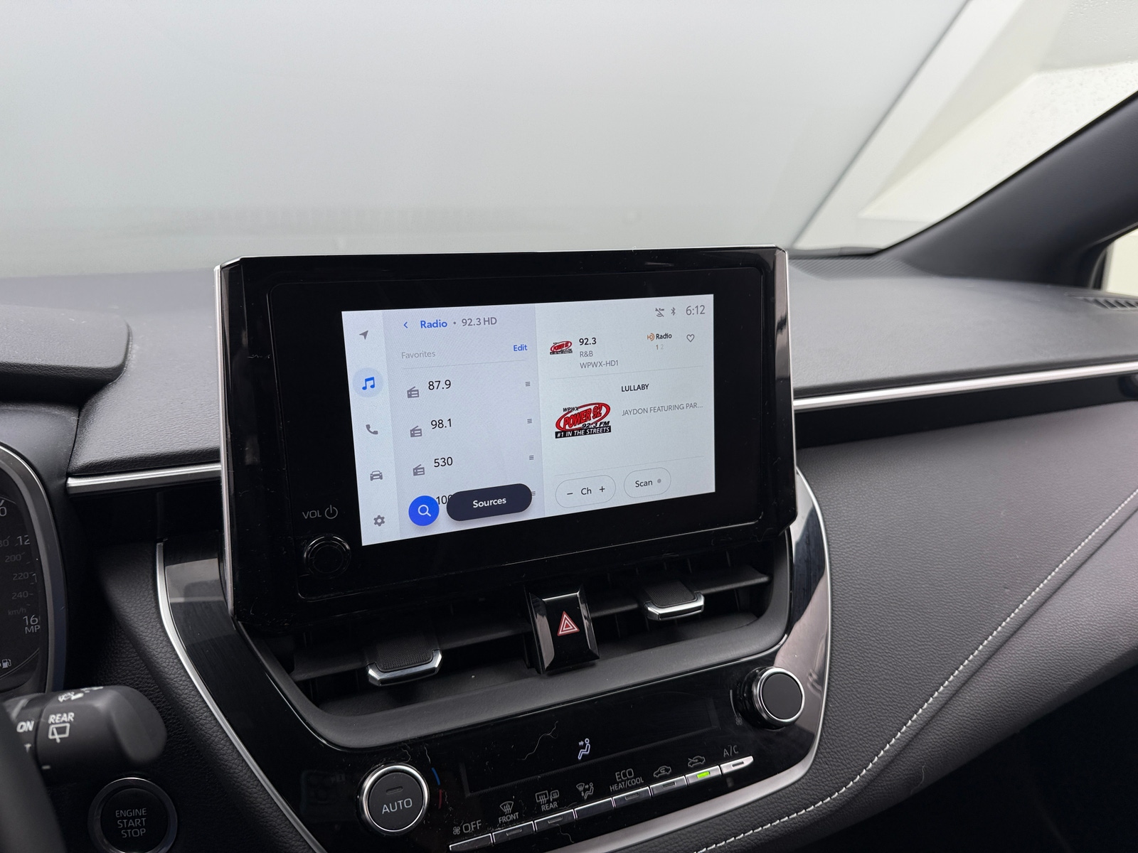 Thumbnail: 2024 Toyota Corolla - 4