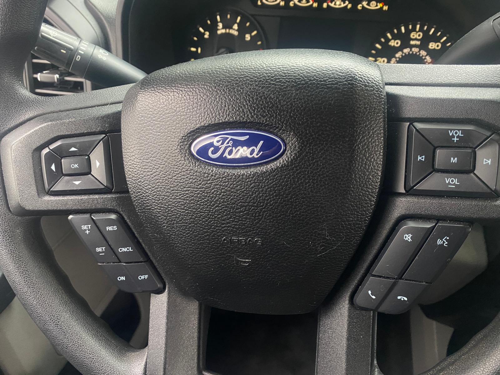 Thumbnail: 2018 Ford Econoline - 5