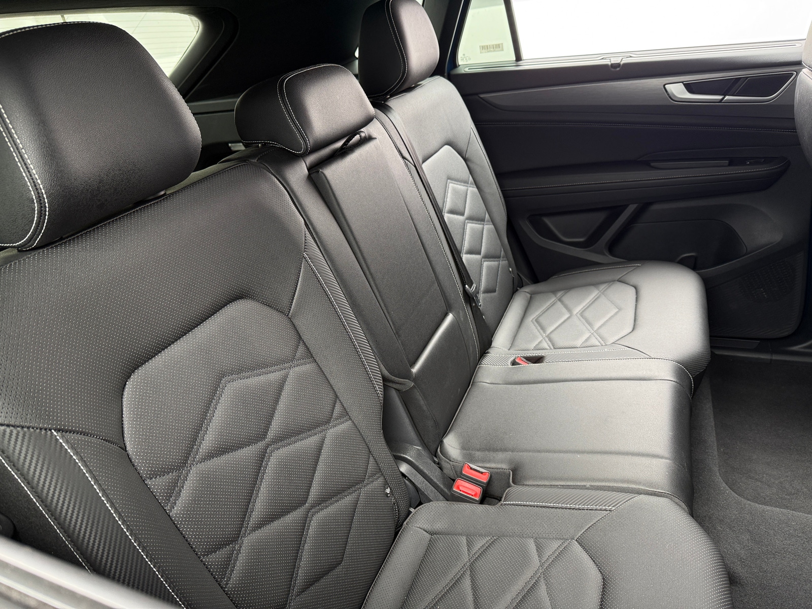 Thumbnail: 2025 Volkswagen Atlas - 6