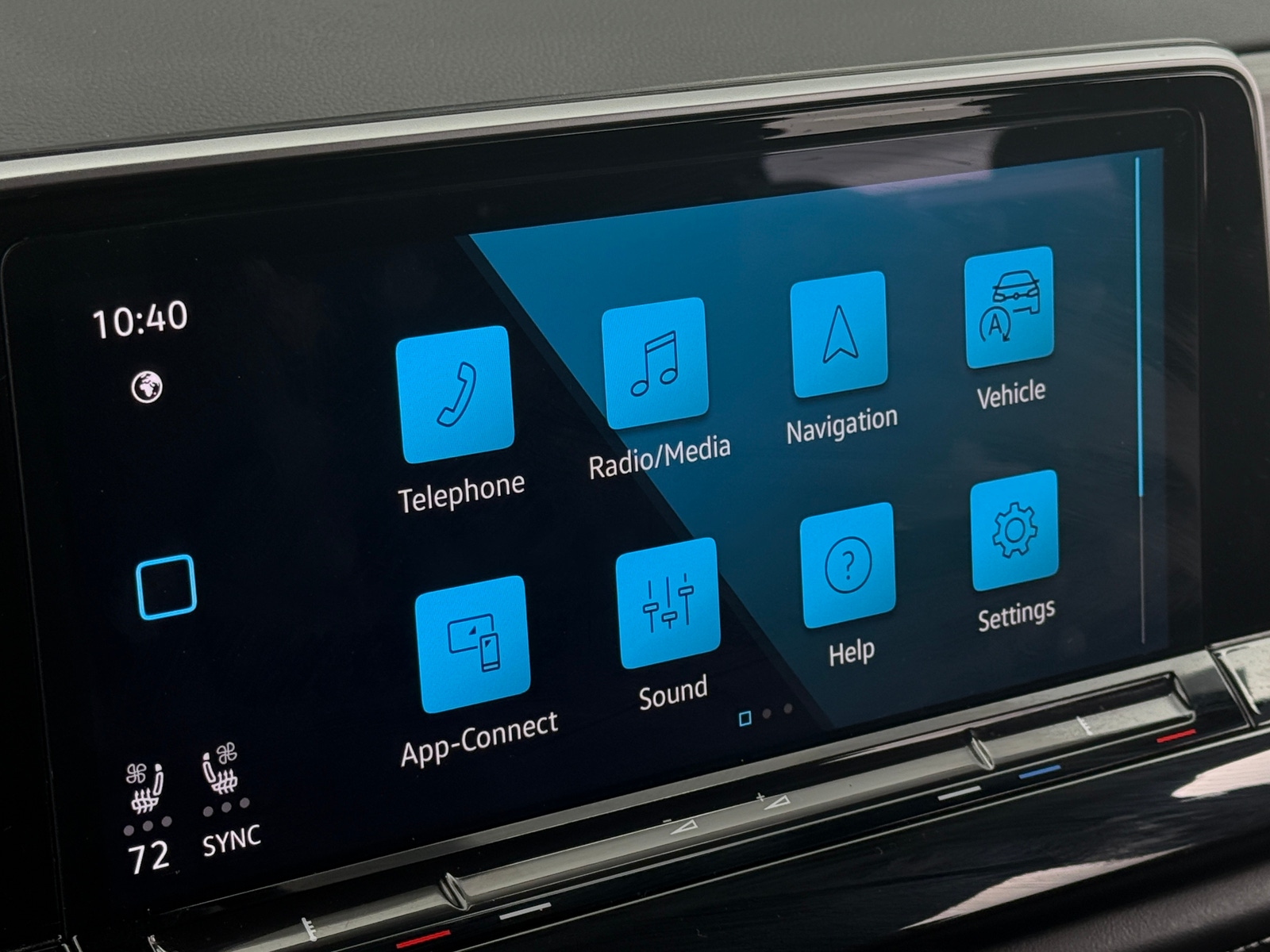 Thumbnail: 2025 Volkswagen Atlas - 4