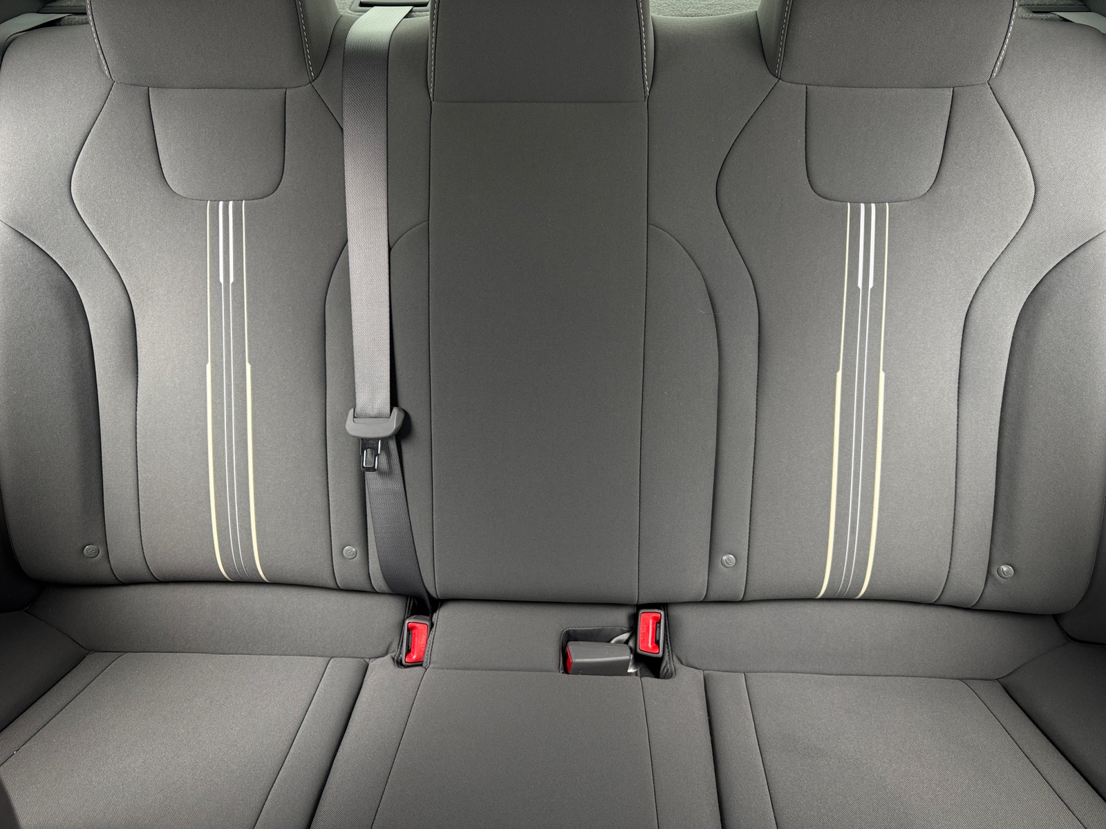 Thumbnail: 2023 Hyundai Elantra - 6