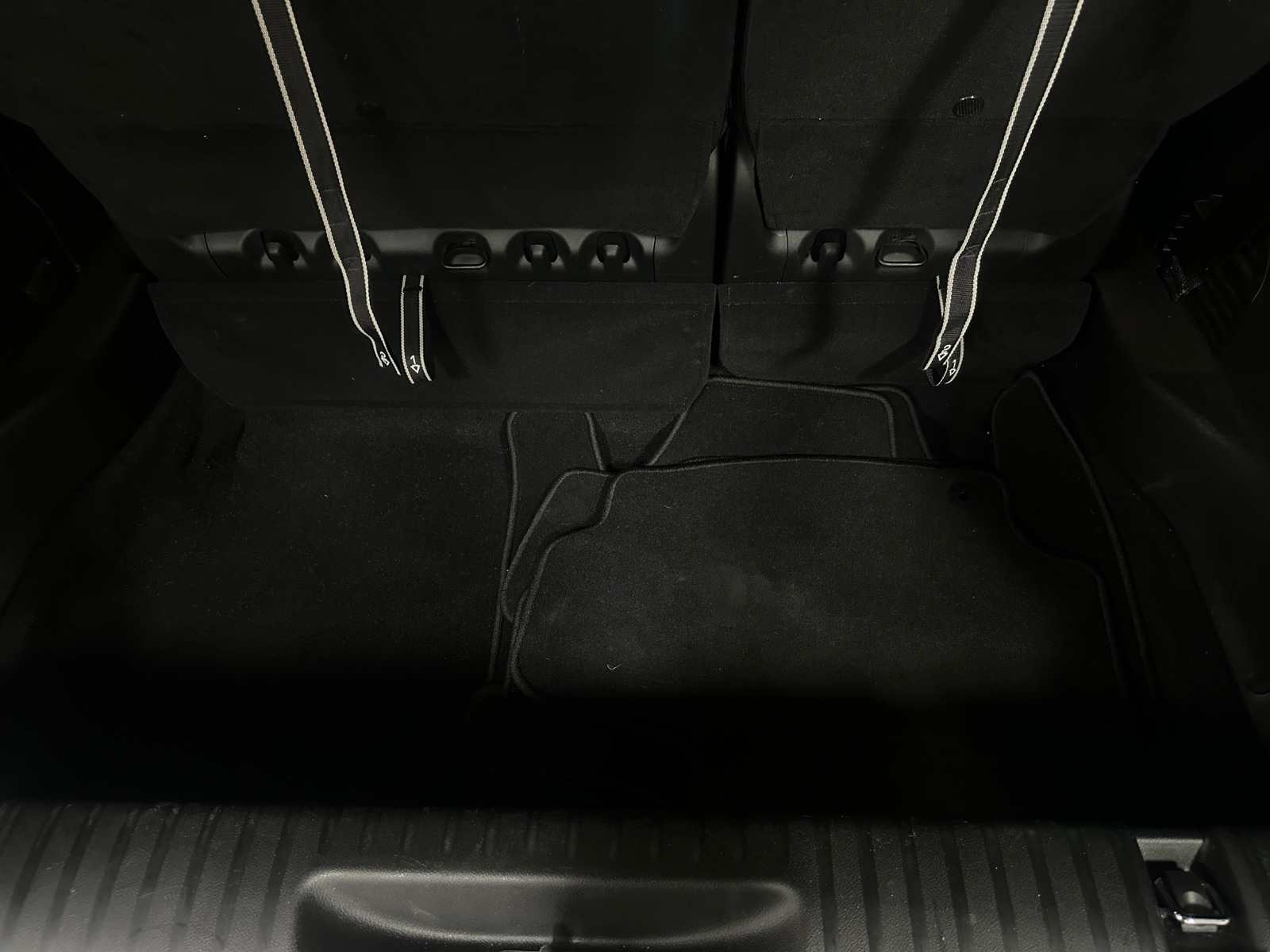 Thumbnail: 2025 Chrysler Pacifica - 6