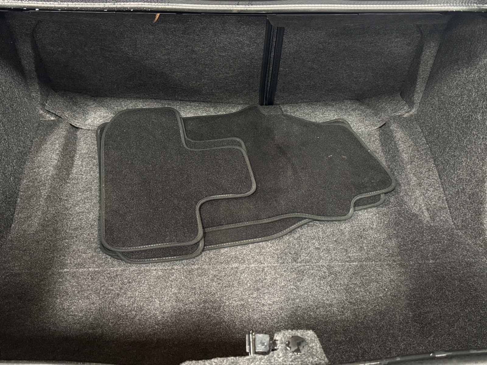 Thumbnail: 2022 Dodge Challenger - 4