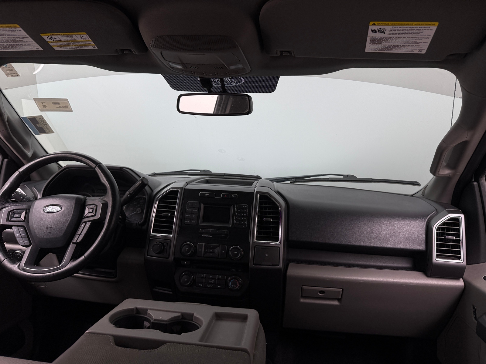 Thumbnail: 2015 Ford Econoline - 3