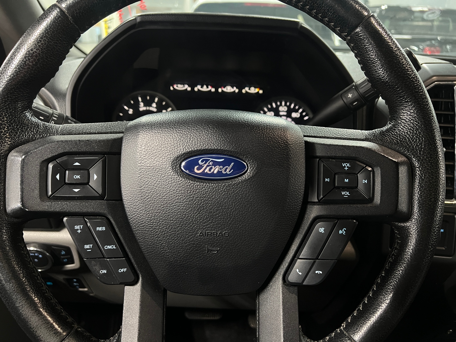 Thumbnail: 2015 Ford Econoline - 5